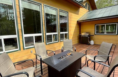 Cooper Landing Casa | Cooper Landing Lakebound Retreat