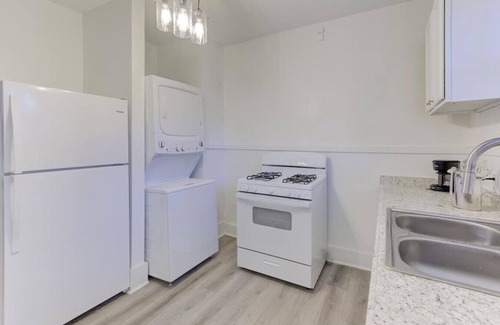 Cooper-Young Historic District Apartamento | Cooper Young Charm: Newly Remodeled Retreat