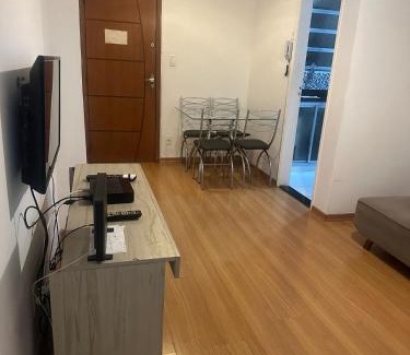 Leme Apartamento | Copacabana/Lema, a uma quadra da praia