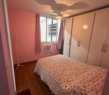Leme Apartamento | Copacabana/Leme, ótima localização!