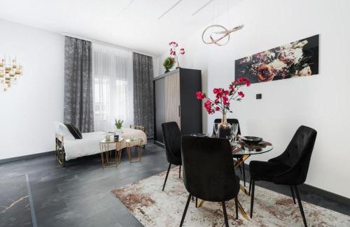 Wesoła Zachod Apartamento | Copper Apartment by Cracovia Prime