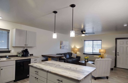 Butte Casa | Copper King Extended Stay Collection - Fully Furnished 2 bedroom duplex house