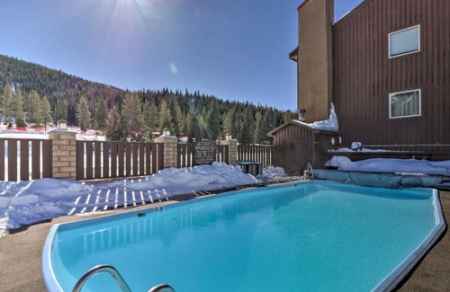 Copper Mountain Village Apartamento | Copper Mtn Condo with Pool Access Ski-InandWalk-Out!
