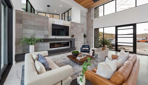 Hurricane Casa | Copper Rock 3653 Private Pool, Hot Tub, Basketball Court, in-ground trampoline, and more