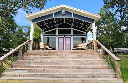 Centre Cabaña | Copper Top on Weiss Lake