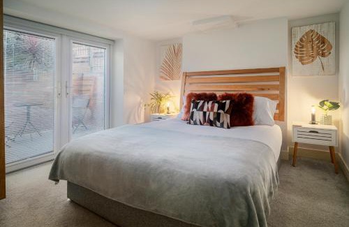 Doncaster Apartamento | Coppergate Mews Doncaster 2-bed with private patio