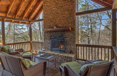 Blue Ridge Casa | Coppertree Getaway by Escape to Blue Ridge