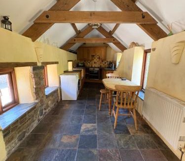 Hartland Casa | Coppingers Cottage, Galsham Farm
