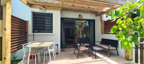 Etang Sale Les Bains Apartamento | Coquet appartement à 50 m du lagon