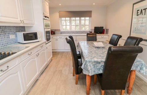 Old Bewick Cabaña | Coquet View Cottage, ROTHBURY