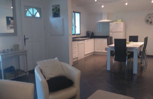 Saint-Pee-sur-Nivelle Cabaña | Coquet tipo casa T3 de 96 m2 tranquila con piscina 8x4 y terraza de 30 m2