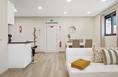 Curral das Freiras Apartamento | Coração da Madeira - Cidrão by Madeira Sun Travel