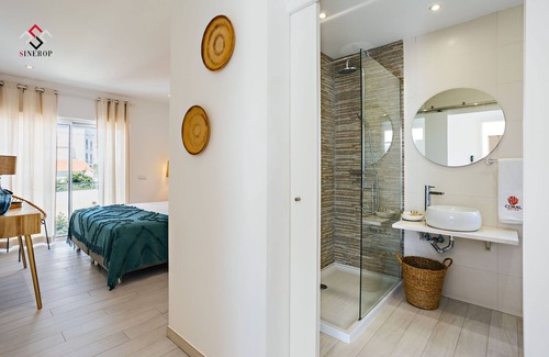 Areias de Sao Joao Casa | Coral Botique Suites