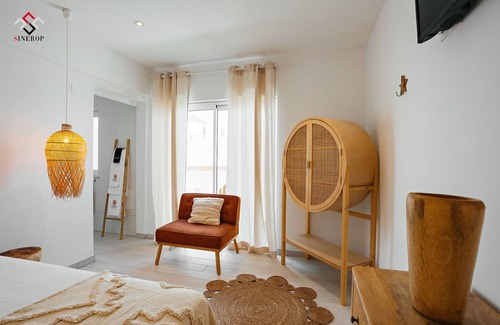 Areias de Sao Joao Casa | Coral Botique Suites