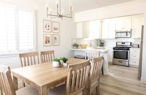 Corona del Mar Condominio | Coral Cottage in Newport Beach