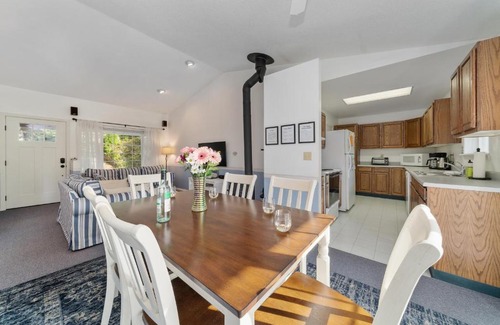 Manzanita Casa | Coral Cottage MCA 832