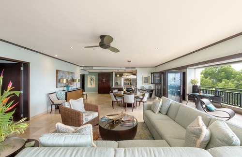 Old Trees Bay Condominio | Coral Cove 14 Penthouse - Condo Crowsnest | Beach Front - Located in Exquisite Saint James with House Cleaning Included