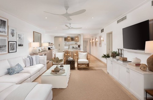 Old Trees Bay Villa | Coral Cove 7 - Sunset by Blue Sky Luxury