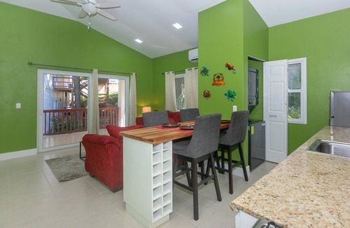 Antoneys Cay Condominio | Coral Cove At Jardines De Catalina 1 Bedroom Condo by RedAwning