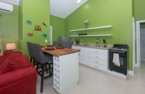 Antoneys Cay Condominio | Coral Cove At Jardines De Catalina 1 Bedroom Condo by RedAwning