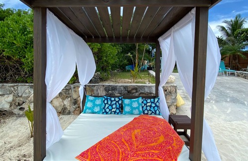 Spanish Wells Cabaña | Coral Cove Beach Cottage GRATIS carrito de golf de 4 plazas y 2 kayaks 1 s u p