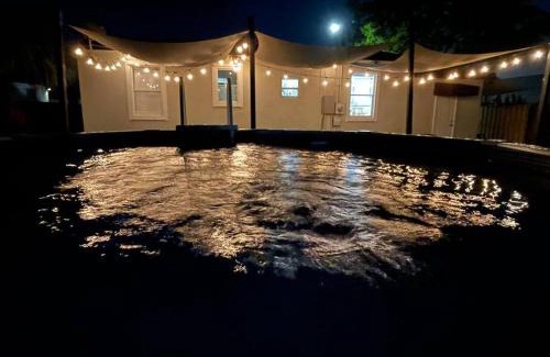 Flagami Casa | Coral Gables Home with POOL Near Airport. King beds