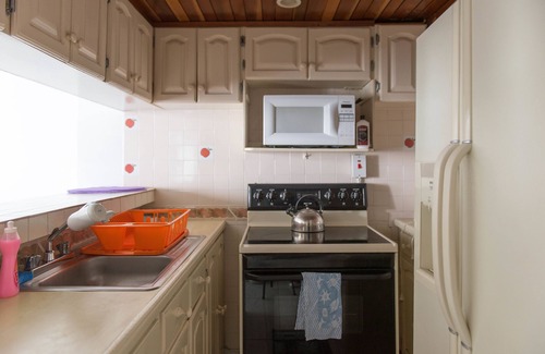 Montego Bay Apartamento | Coral Reef Beach Suite At Montego Bay Club Resort