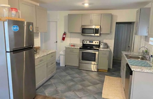 Villas Casa | CORAL REEF is pet friendly and close to the water