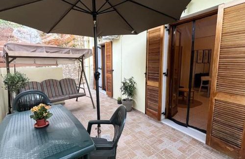 Vathy Apartamento | Coral Studio