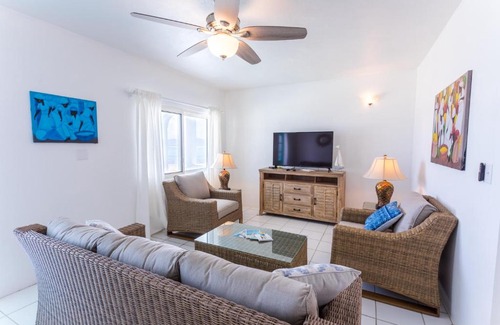 The Valley Apartamento | Coralito Bay Suites & Villas