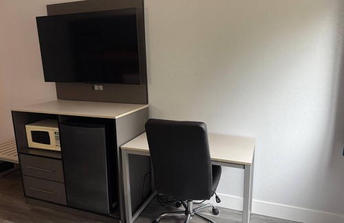La Crosse Hotel | Coratel Inn and Suites La Crosse