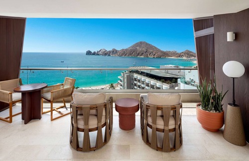 El Médano Ejidal Complejo | Corazón Cabo, a Noble House Resort