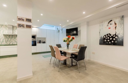 Triana Apartamento | Corazón de Triana. Terraza y piscina privada