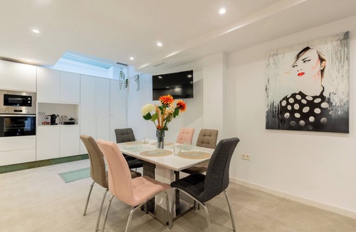 Triana Apartamento | Corazón de Triana. Terraza y piscina privada