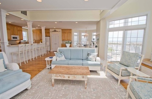 The Point Casa | Cordelia, Oceanfront House in Emerald Isle, NC!