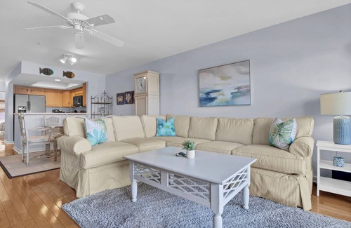 Shell Island Condominio | Cordgrass Oasis | Pool, Waterfront Views, Tennis, Kayak Launch