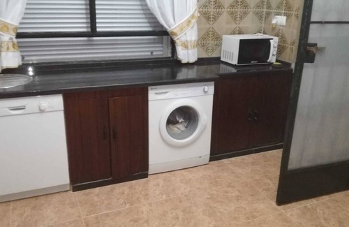 Córdoba Villa | Villa Córdoba casa 200m2, gran jardín, tenis y piscina.