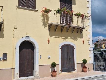 Santo Stefano del Sole Casa | Core A Core Rooms