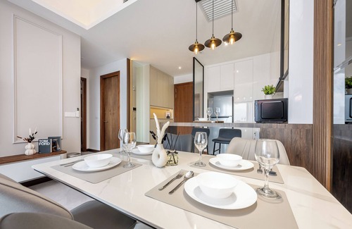 Imbi Condominio | #Core Residence TRX 2BR #4Pax #2Gbps Wifi #Netflix #Hotel Feel #Bukit Bintang