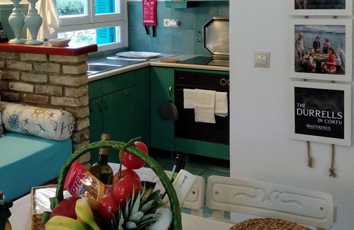 Kontokali Cabaña | Corfu Beach Cottage - Durrells Dressing Rooms