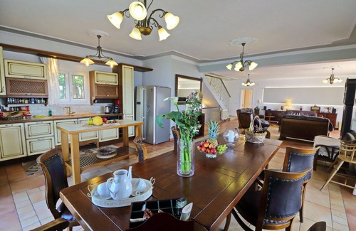 Agios Spyridon Corfu Villa | Corfú, St Spyridon NE, lujo, en la playa, privacidad, piscinas climatizadas, NTO Reg0829K10TK6786000