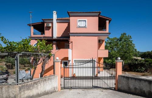 Roda Apartamento | Corfu Villa Poulos