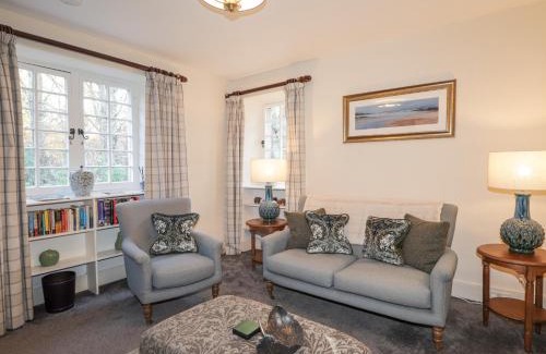 Forres Casa | Cormack Lodge - Brodie Castle