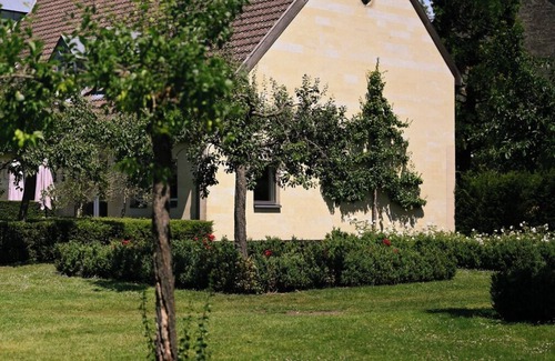 Vilt Apartamento | Corneli Residenties – Château St. Gerlach