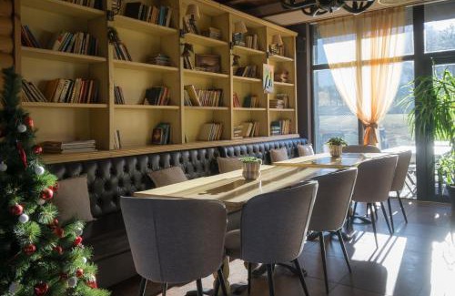 Razlog Apartamento | Cornelia Deluxe Residence