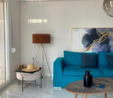 Paralia Ofryniou Apartamento | Cornelia Lux Suites
