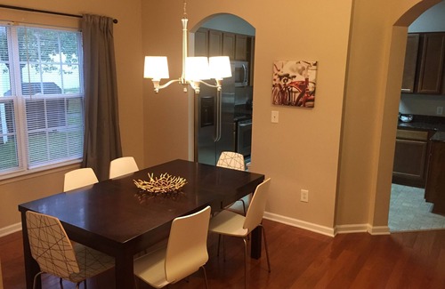 Cornelius Casa | Hermosa casa Cornelius, a 20 minutos de Charlotte, a 5 minutos del lago Norman