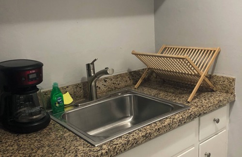 Belmont Apartamento | Corner 1-bedroom apt in wonderful Belmont close to SF airport, SFO & San Jose