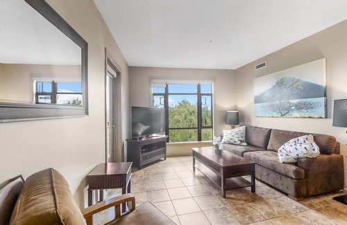 South Pandosy Apartamento | Corner Apartment with Lake View 518