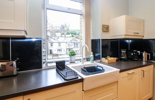 Tideswell Cabaña | Corner Cottage